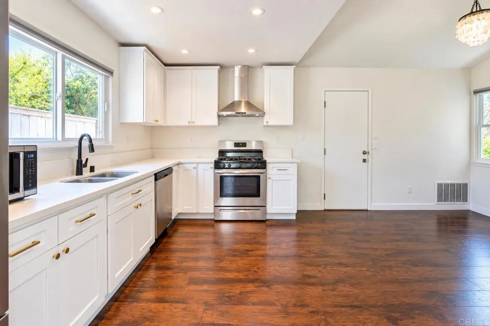 5136 Francis Street Oceanside, CA 92057