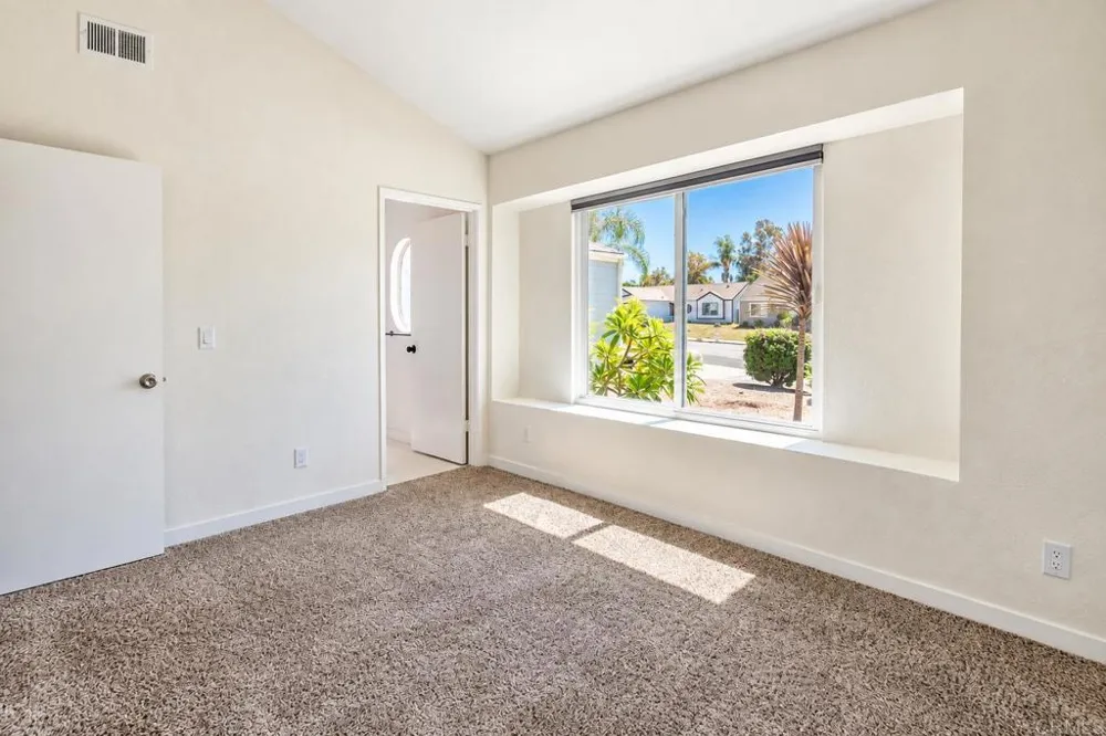 5136 Francis Street Oceanside, CA 92057