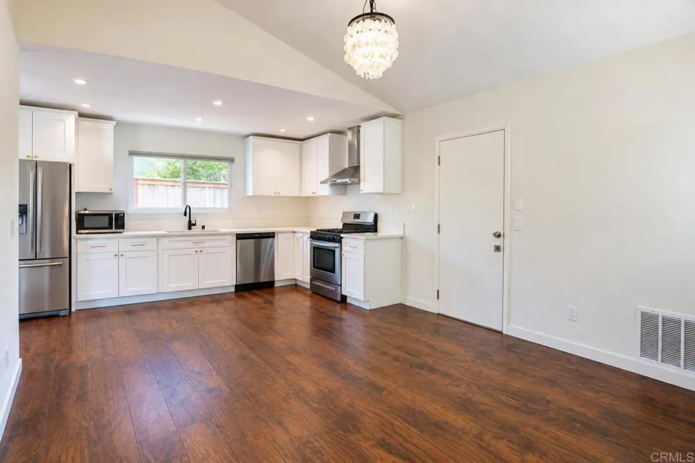 5136 Francis Street Oceanside, CA 92057
