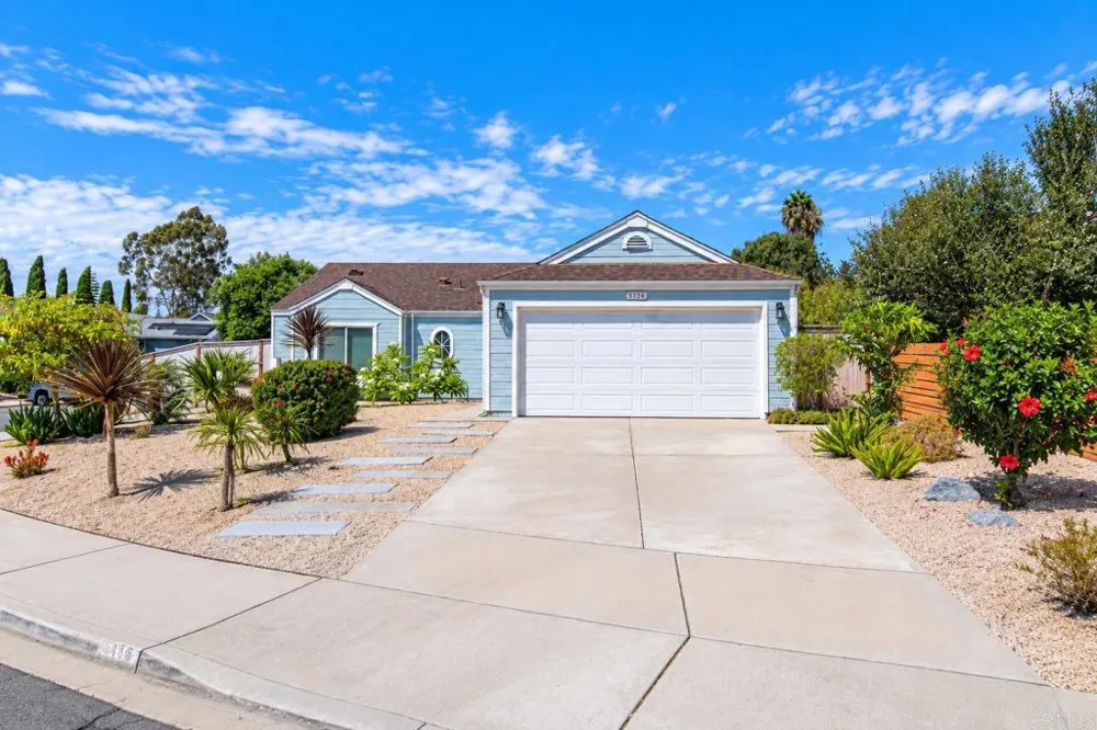 5136 Francis Street Oceanside, CA 92057