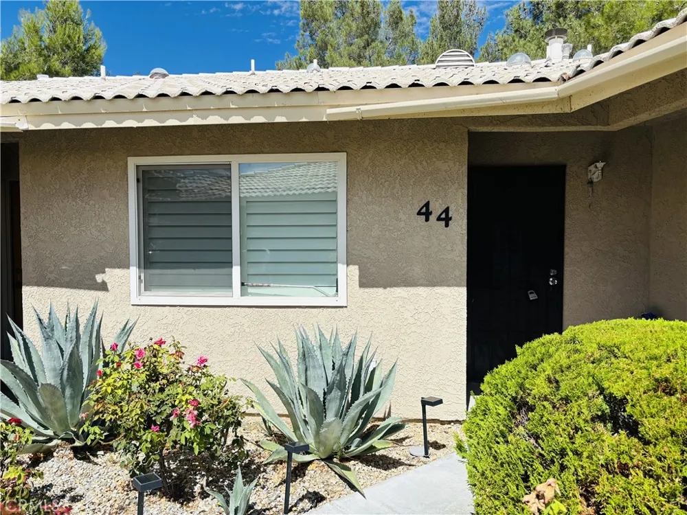 27535 Lakeview #44 Helendale, CA 92342