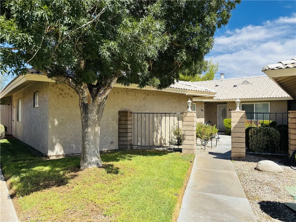 27535 Lakeview #44 Helendale, CA 92342