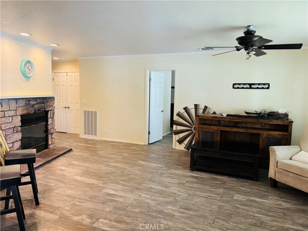 27535 Lakeview #44 Helendale, CA 92342