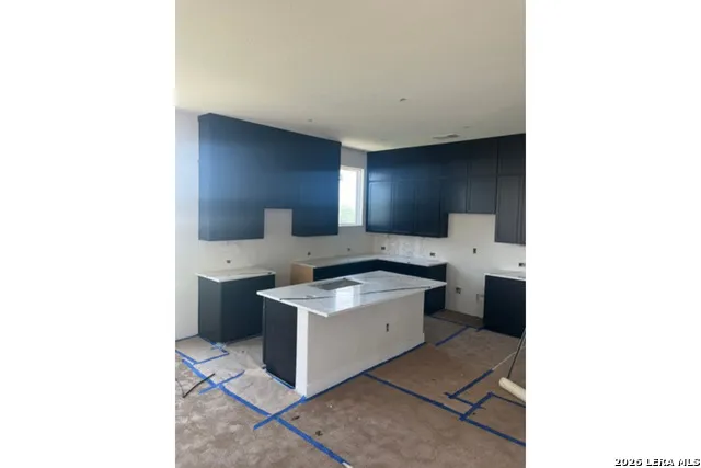 6464 Babcock Rd #806 San Antonio, TX 78249