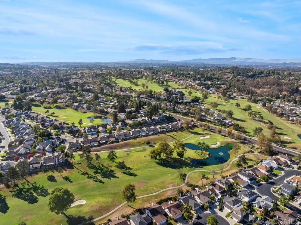 1083 Shadowridge Drive #100 Vista, CA 92083