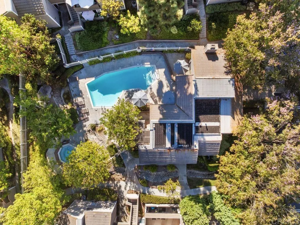 1083 Shadowridge Drive #100 Vista, CA 92083