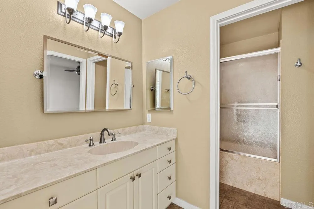 1083 Shadowridge Drive #100 Vista, CA 92083