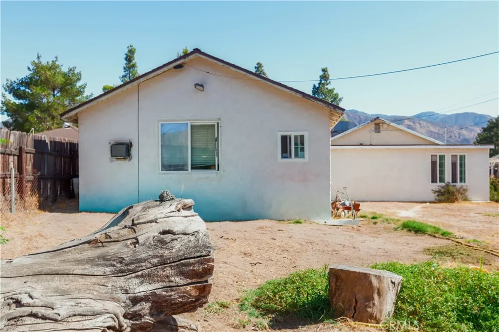 1497 Kendall Drive San Bernardino, CA 92407
