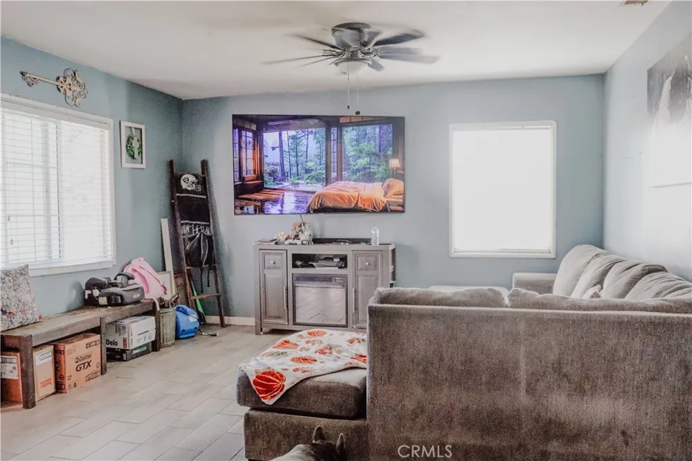 1497 Kendall Drive San Bernardino, CA 92407