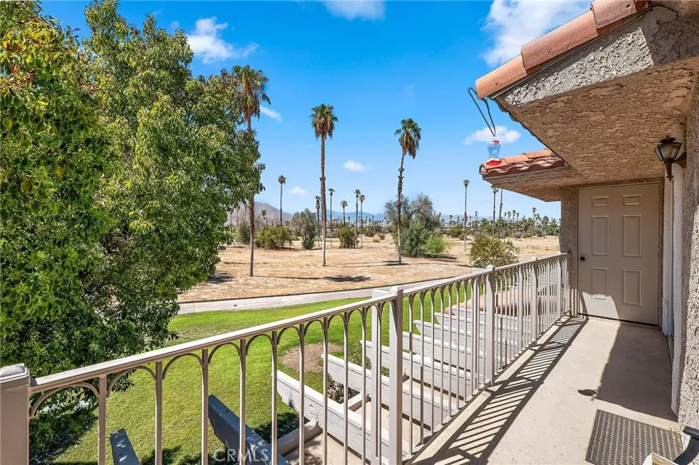 2700 E Mesquite #F34 Palm Springs, CA 92264