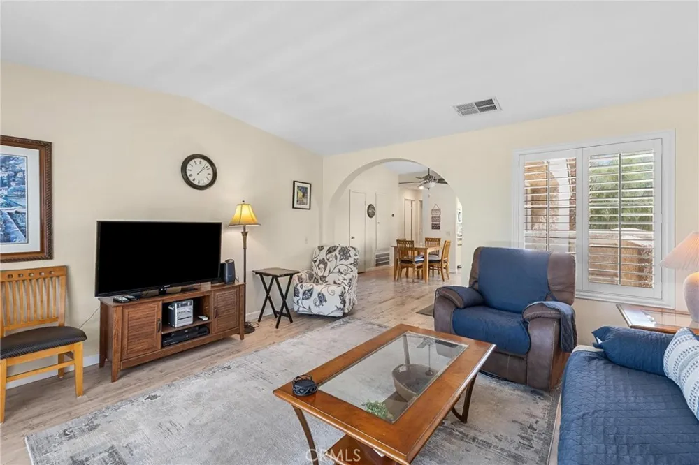 2700 E Mesquite #F34 Palm Springs, CA 92264