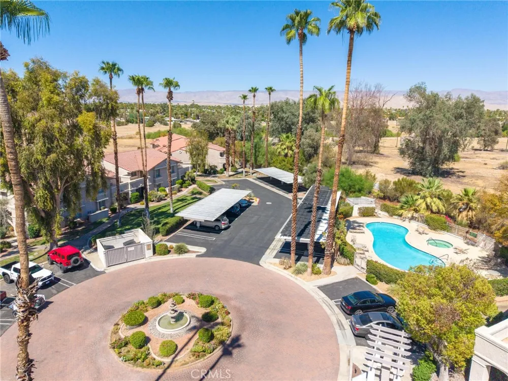 2700 E Mesquite #F34 Palm Springs, CA 92264