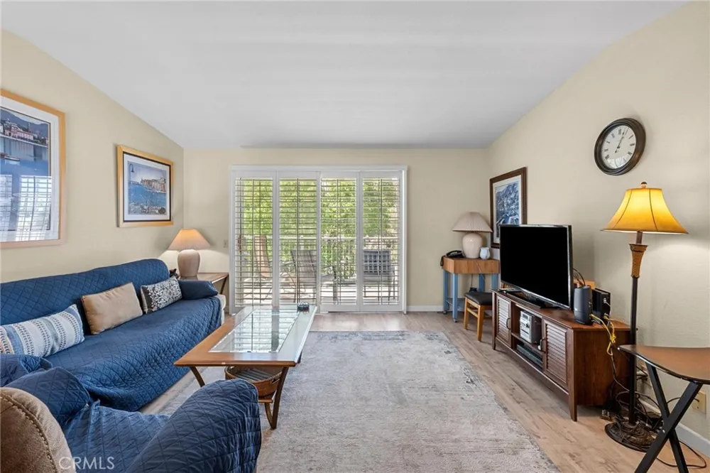 2700 E Mesquite #F34 Palm Springs, CA 92264