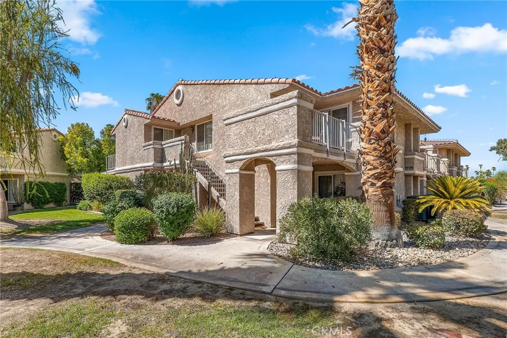 2700 E Mesquite #F34 Palm Springs, CA 92264