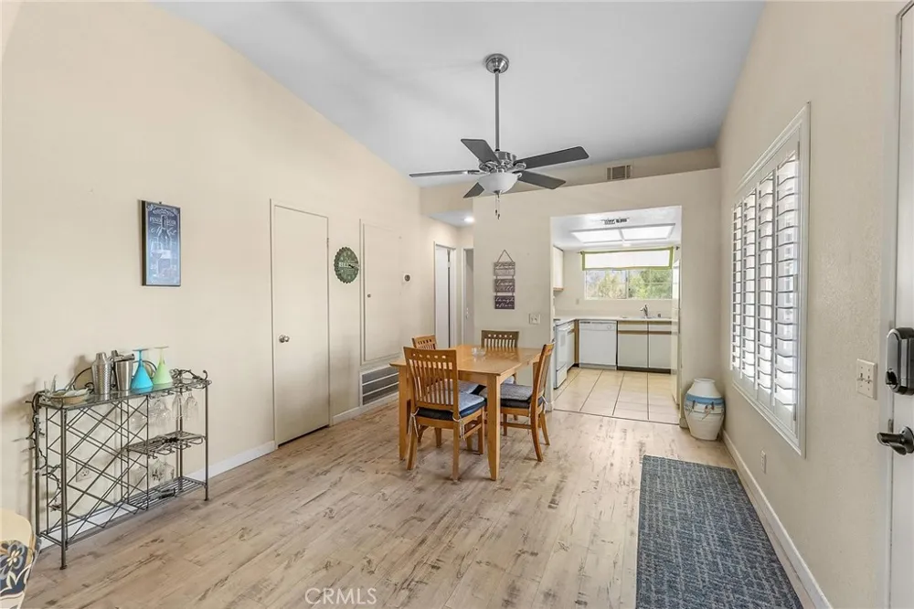 2700 E Mesquite #F34 Palm Springs, CA 92264