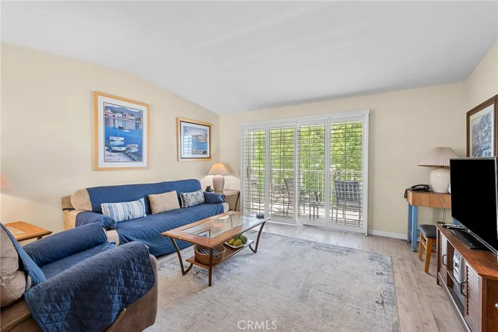 2700 E Mesquite #F34 Palm Springs, CA 92264