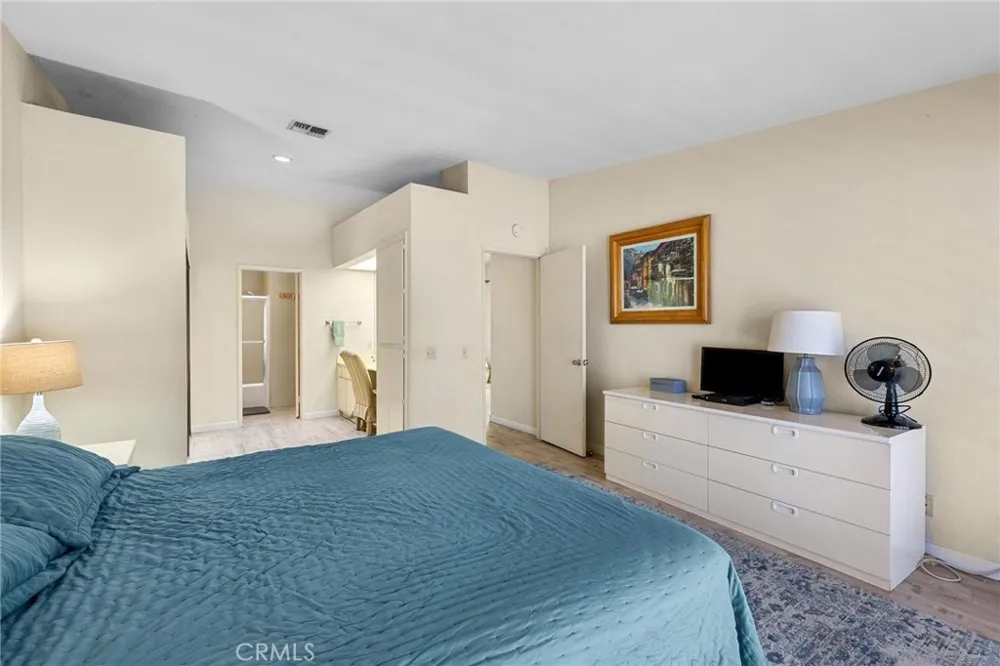 2700 E Mesquite #F34 Palm Springs, CA 92264