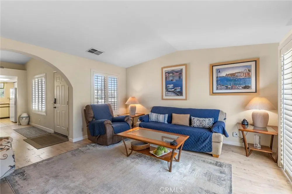 2700 E Mesquite #F34 Palm Springs, CA 92264