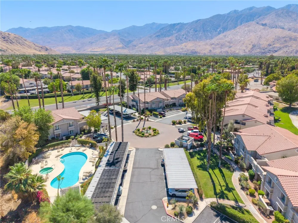 2700 E Mesquite #F34 Palm Springs, CA 92264