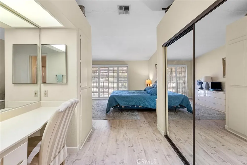 2700 E Mesquite #F34 Palm Springs, CA 92264