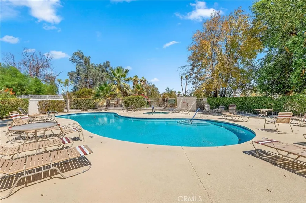 2700 E Mesquite #F34 Palm Springs, CA 92264