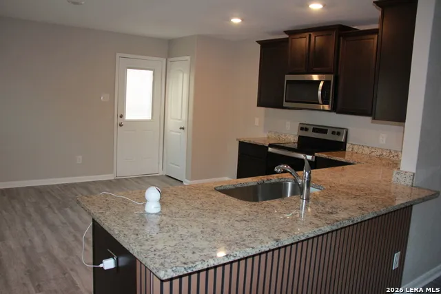 10930 Chatham Court Converse, TX 78109
