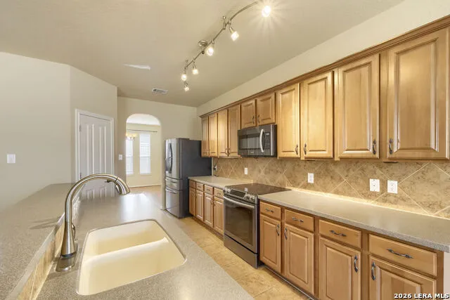 606 Point MDW San Antonio, TX 78253