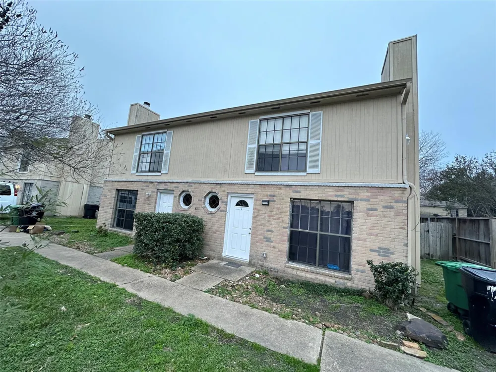 4111 Lark Lane #B Houston, TX 77025
