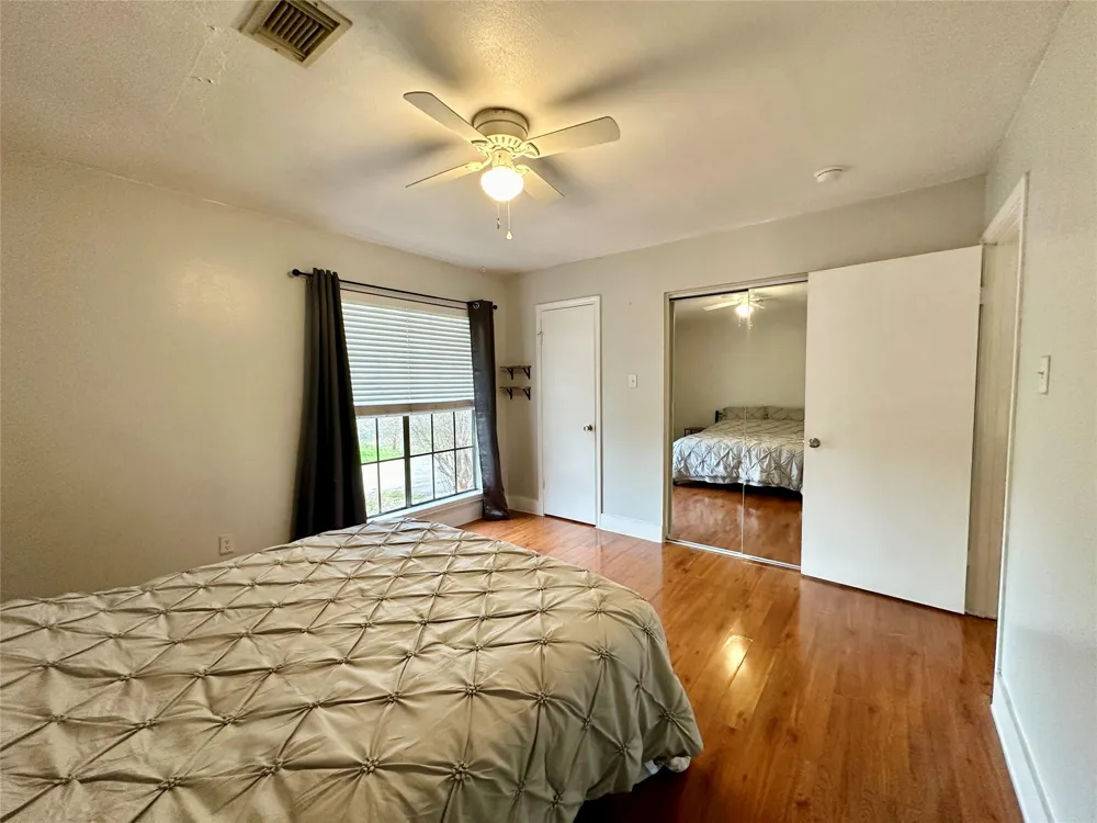 4111 Lark Lane #B Houston, TX 77025