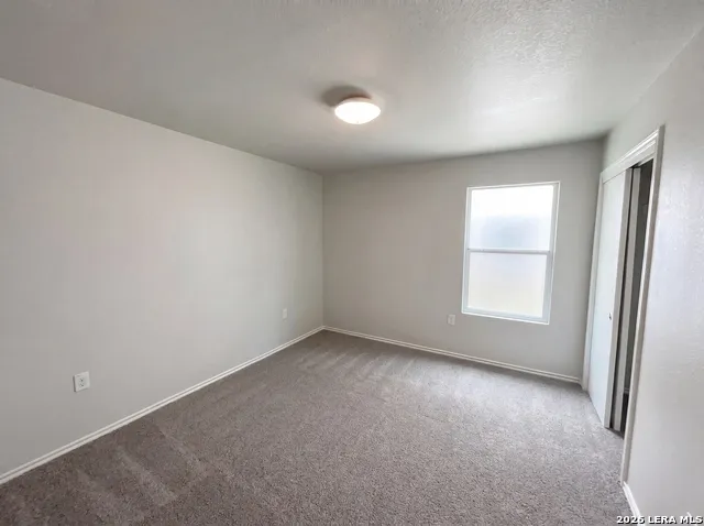 8906 Mission Brk San Antonio, TX 78223