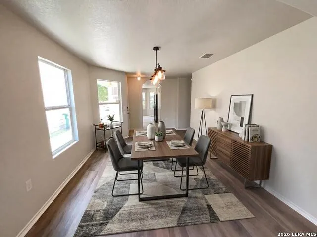 8906 Mission Brk San Antonio, TX 78223