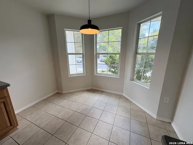 8906 Mission Brk San Antonio, TX 78223