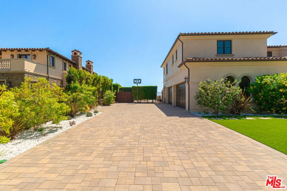 31967 Emerald View Drive Rancho Palos Verdes, CA 90275