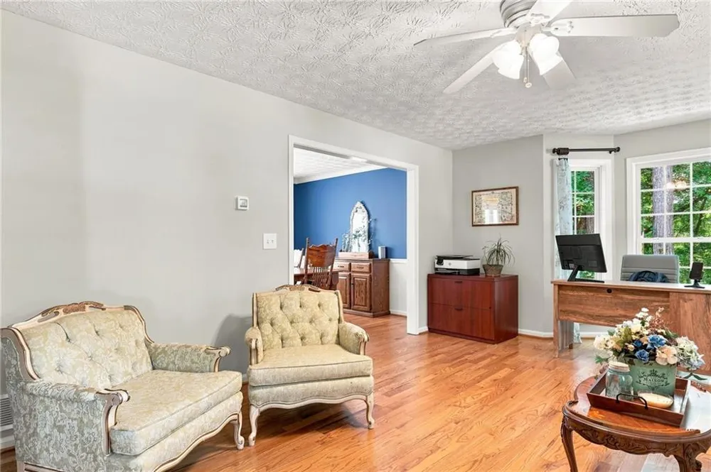 5821 Silverthorn Drive Flowery Branch, GA 30542