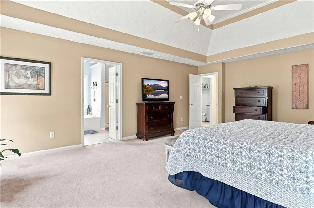 5821 Silverthorn Drive Flowery Branch, GA 30542