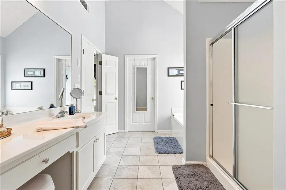 5821 Silverthorn Drive Flowery Branch, GA 30542