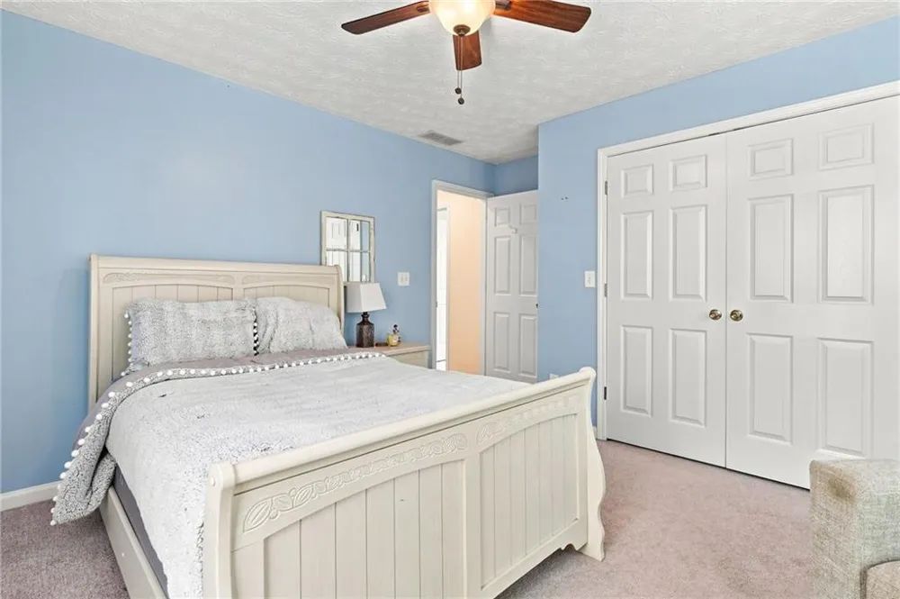 5821 Silverthorn Drive Flowery Branch, GA 30542
