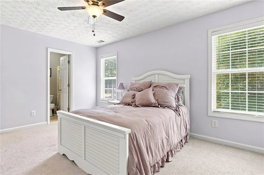 5821 Silverthorn Drive Flowery Branch, GA 30542