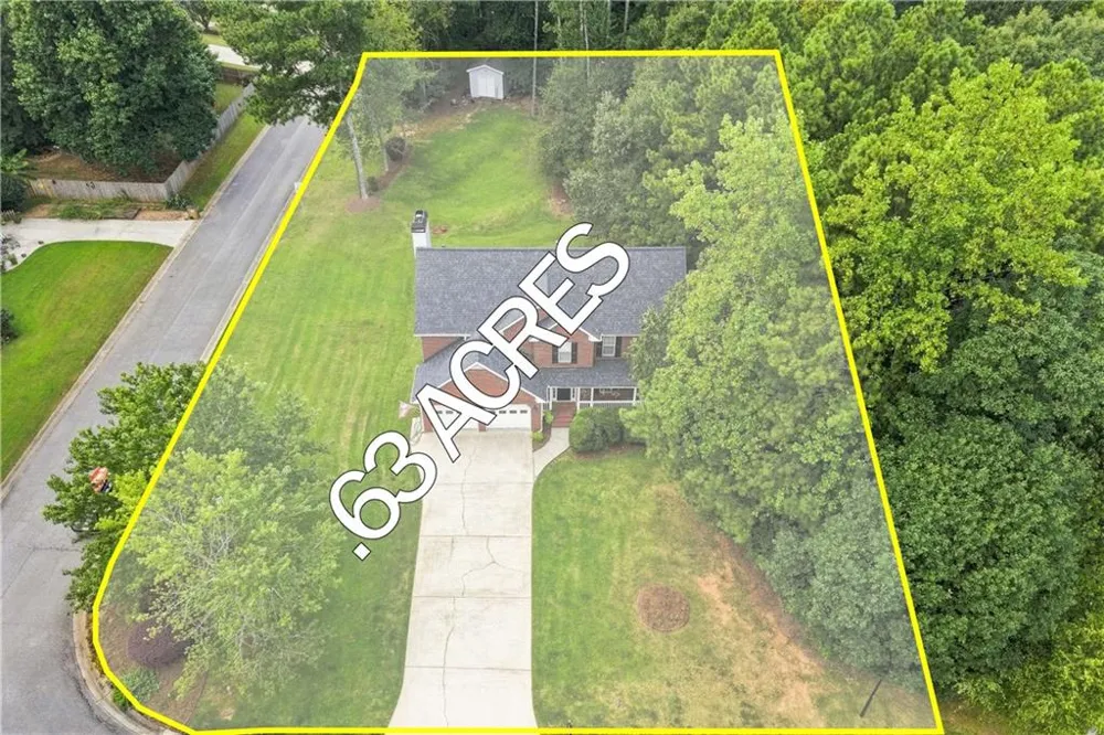 5821 Silverthorn Drive Flowery Branch, GA 30542