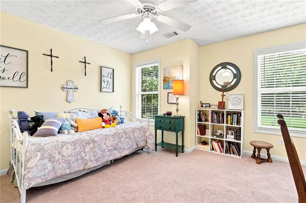 5821 Silverthorn Drive Flowery Branch, GA 30542