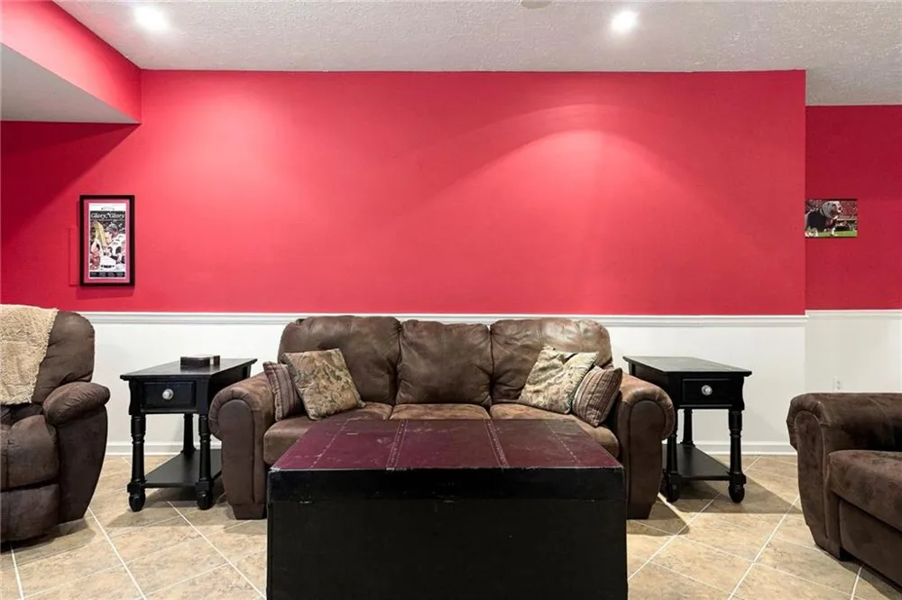 5821 Silverthorn Drive Flowery Branch, GA 30542
