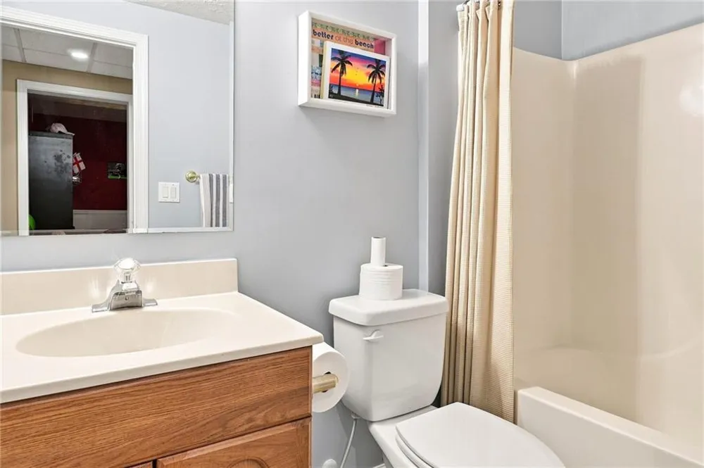 5821 Silverthorn Drive Flowery Branch, GA 30542