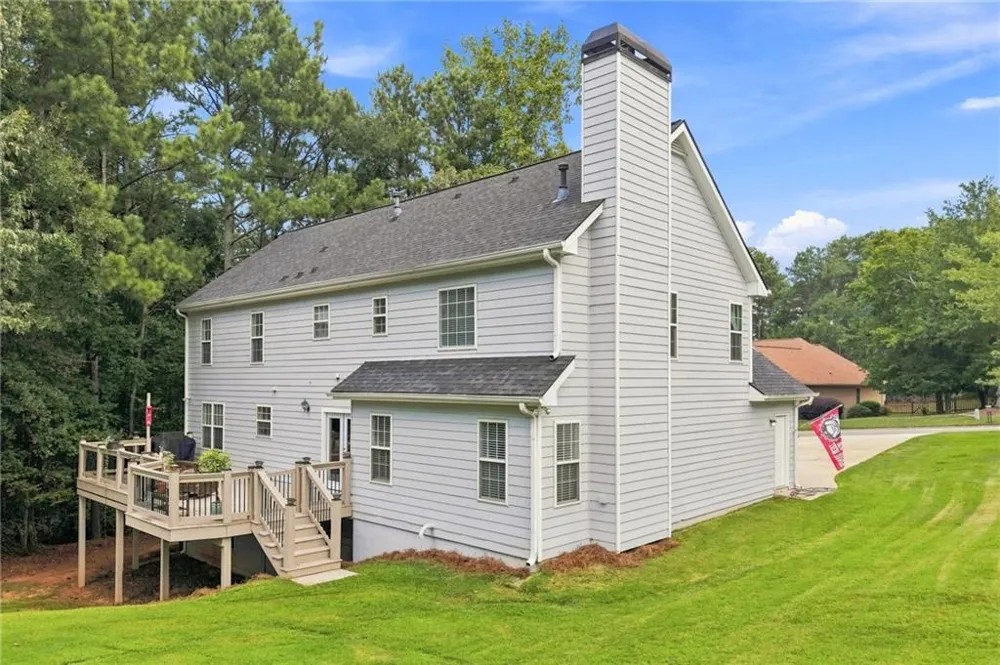 5821 Silverthorn Drive Flowery Branch, GA 30542