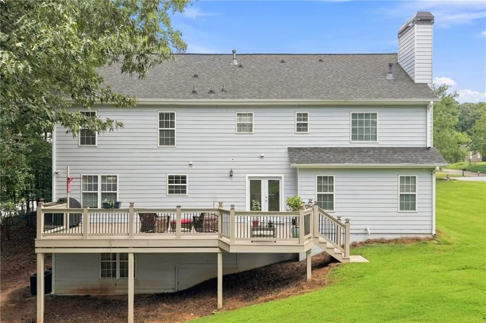 5821 Silverthorn Drive Flowery Branch, GA 30542