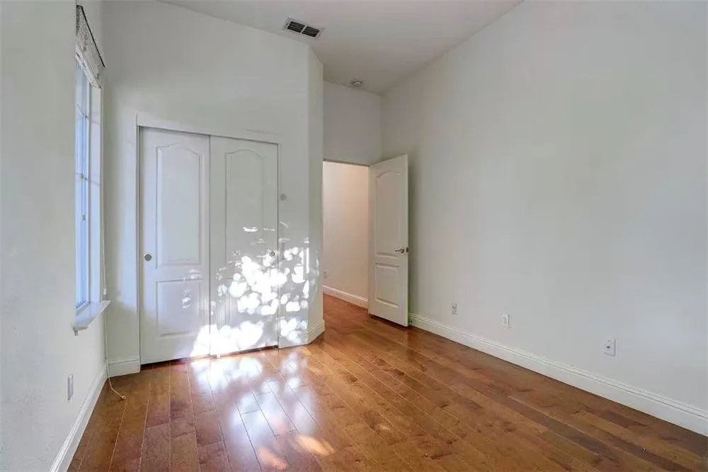807 Morningside Drive #1 Folsom, CA 95630