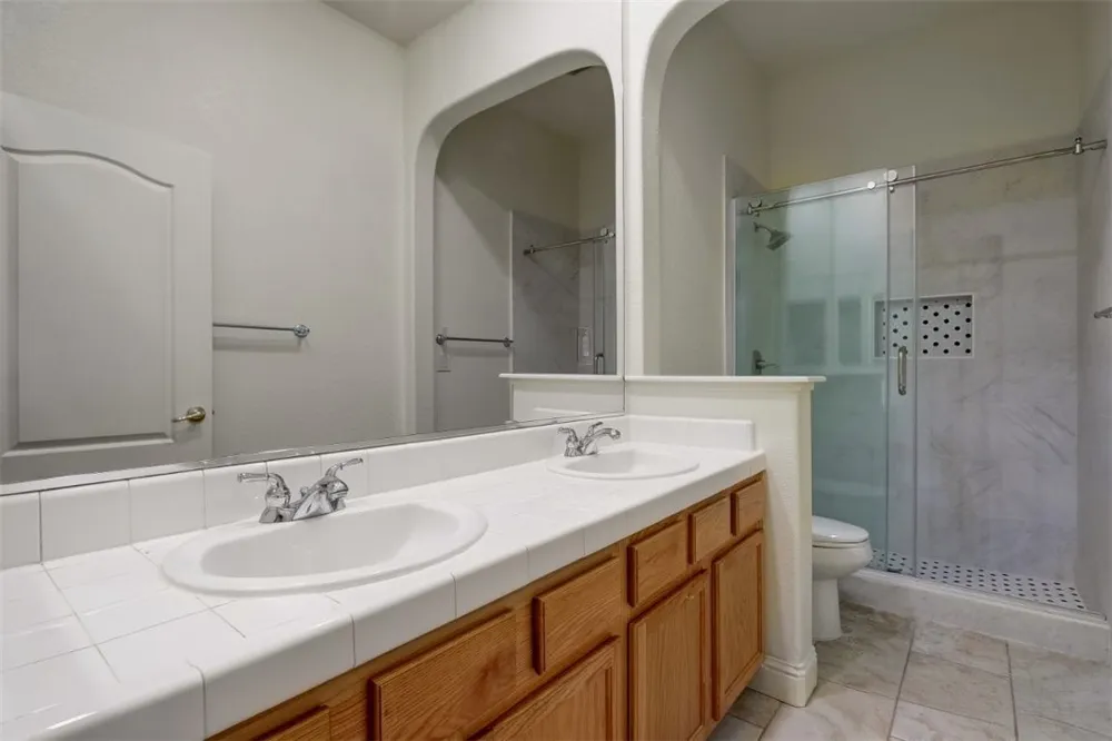 807 Morningside Drive #1 Folsom, CA 95630
