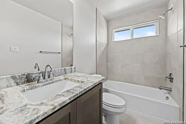 108 W Eli Chandler Blanco, TX 78606