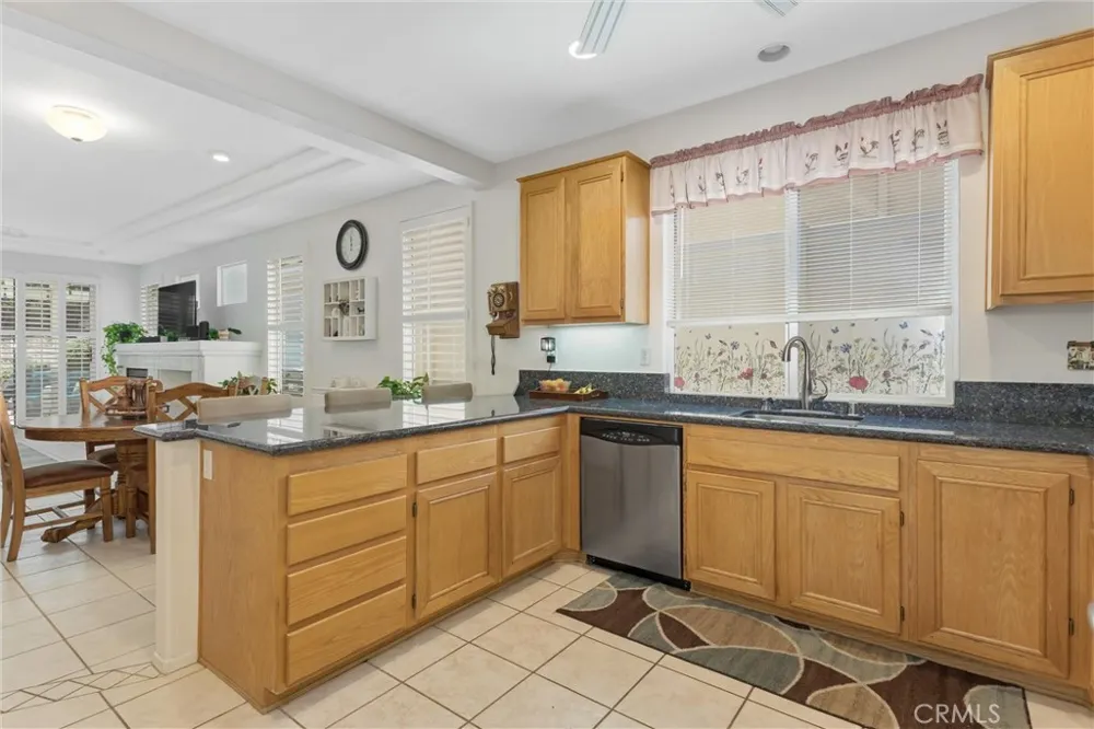 1984 Riviera Banning, CA 92220