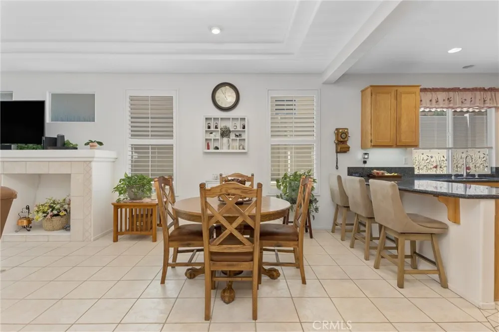 1984 Riviera Banning, CA 92220