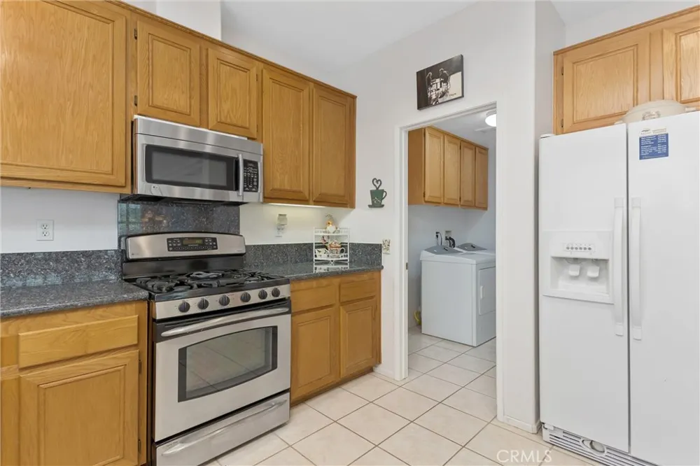 1984 Riviera Banning, CA 92220
